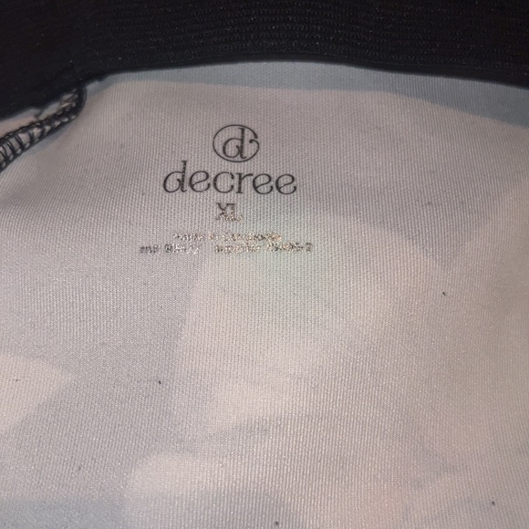 Decree floral skater skirt size XL with free top - Picture 11 of 11